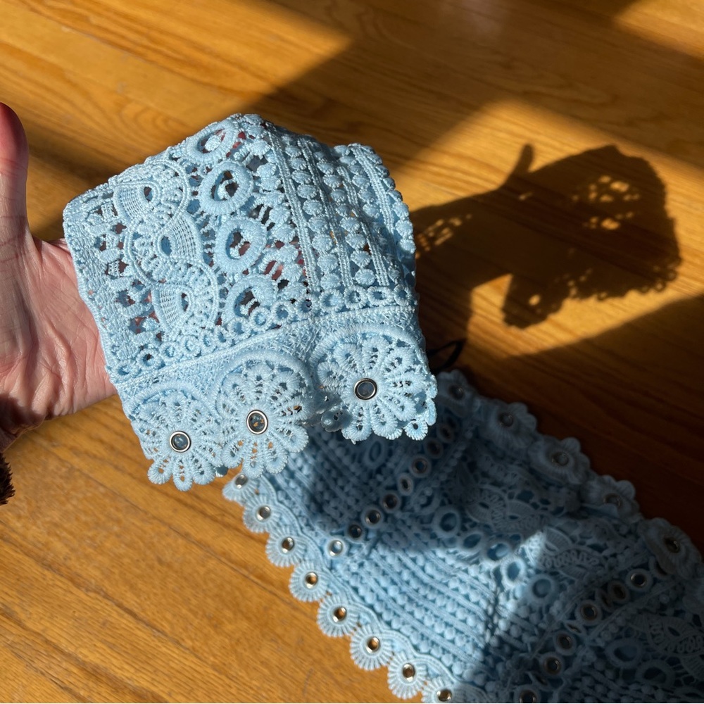 Baby Blue Flower Knit Crop Top - Picture 6 of 6